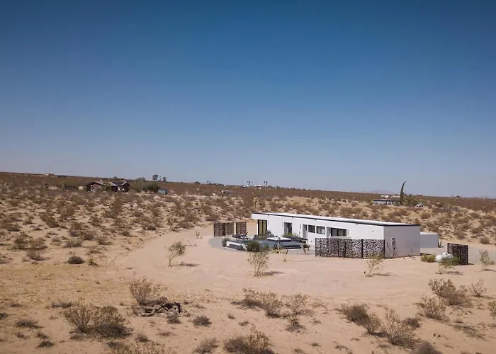 Skydweller - Joshua Tree Modern