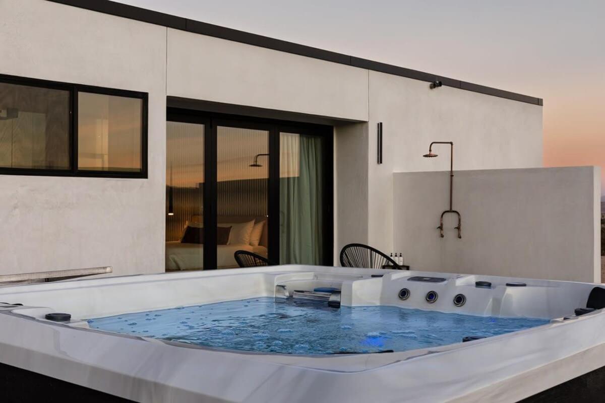 Holiday home Skydweller - Modern Joshua Tree
